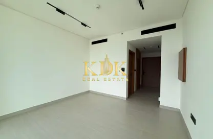 شقة - 1 حمام للبيع في بن غاطي أزور - منطقة 16 - قرية جميرا الدائرية - دبي