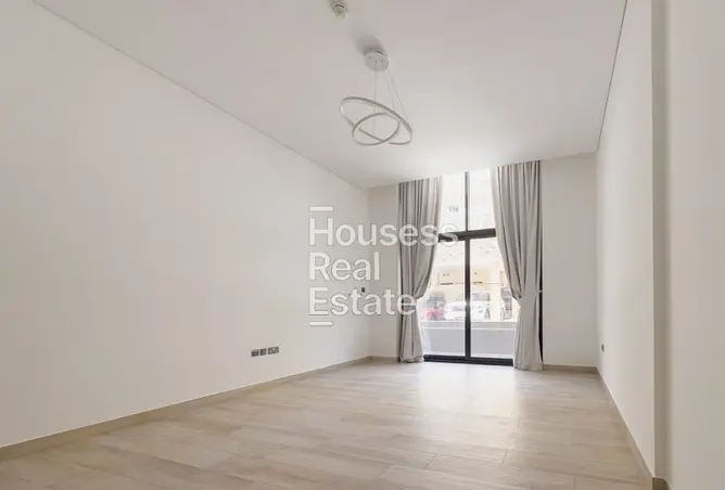 165028781 - Property Image 3