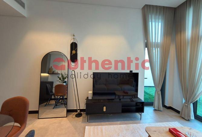 84063970 - Property Image 3