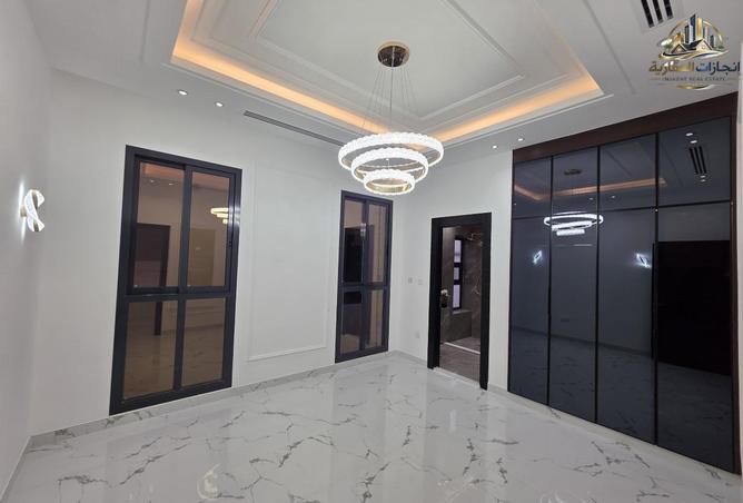 83241404 - Property Image 2