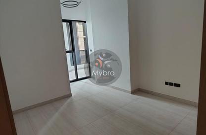 Apartment - 2 - 3 for rent in Bin Hendi Tower - Al Mankhool - Bur Dubai - Dubai