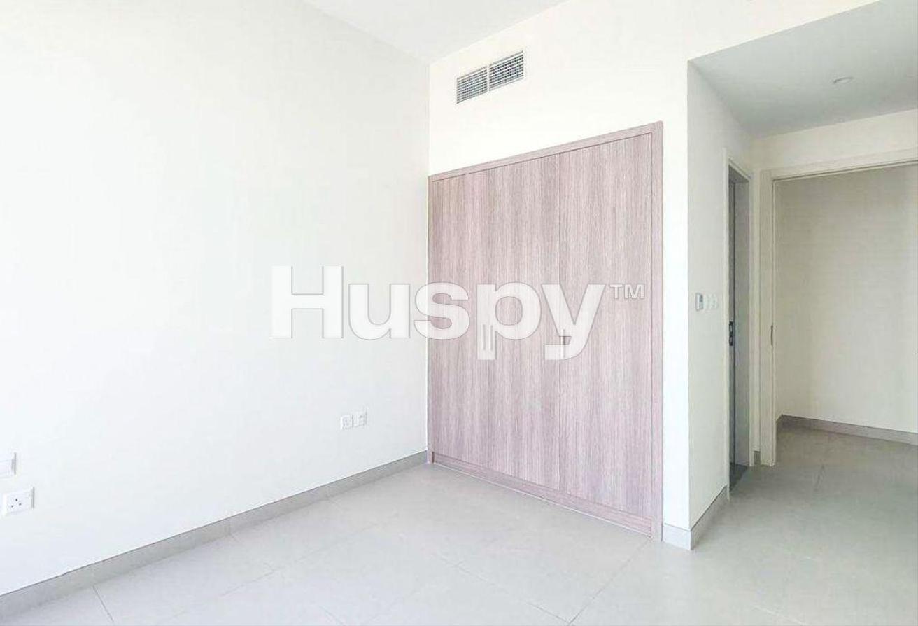 Largest Plot | Corner Unit | Vacant photo 9