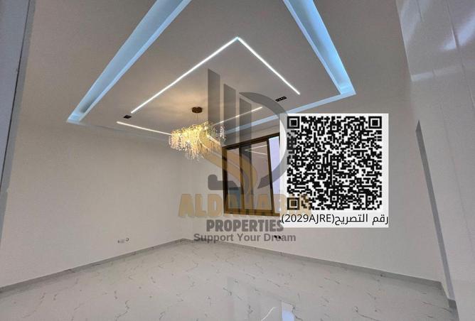 57390627 - Property Image 3