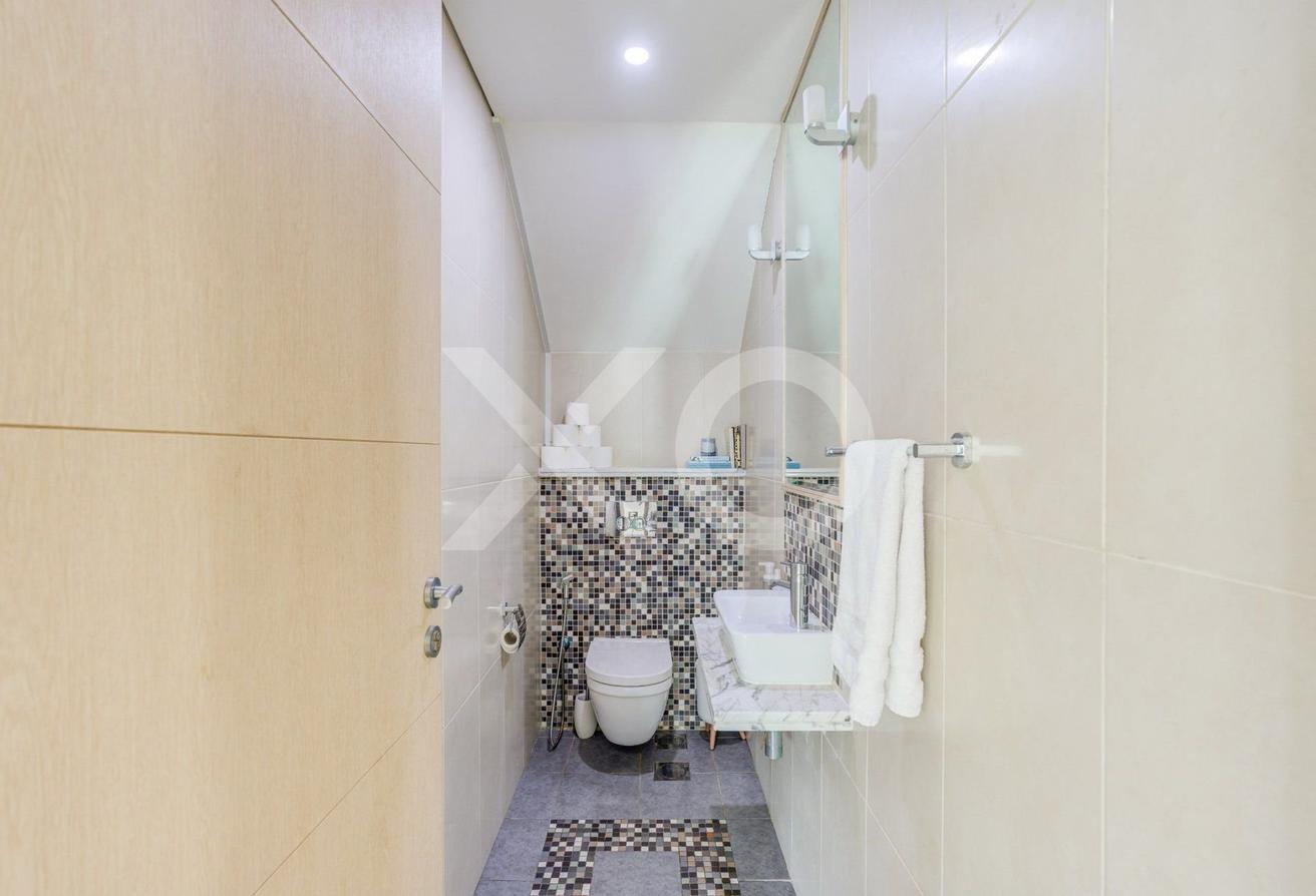 Huge Plot | Private Pool | Upgraded photo 8