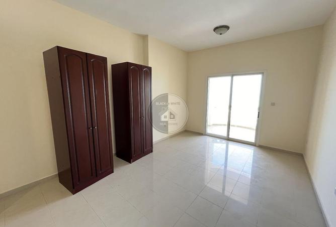 58592003 - Property Image 3