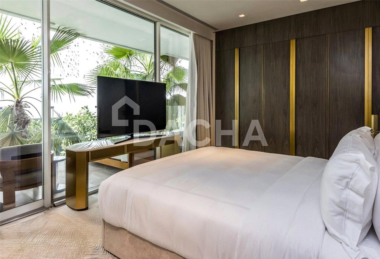 FIVE Beach Villa | Bills Included | Furnished photo 14