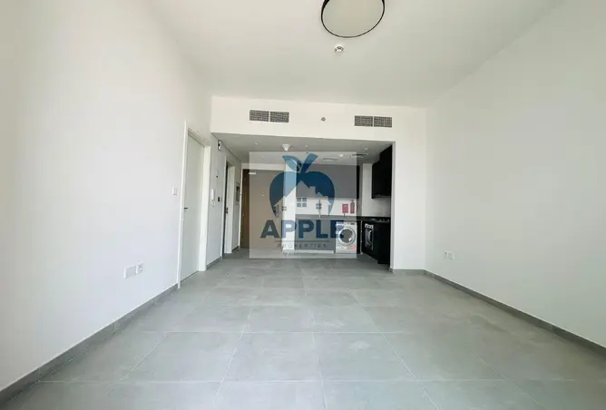 150910425 - Property Image 3