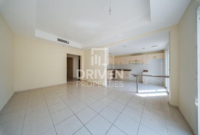 106851008 - Property Image 3