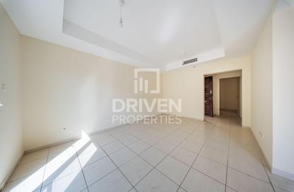 Townhouse - 2 Bedrooms - 3 Bathrooms for sale in Springs 2 - The Springs - Dubai