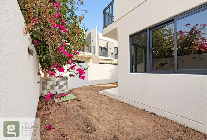 160100585 - Property Image 3