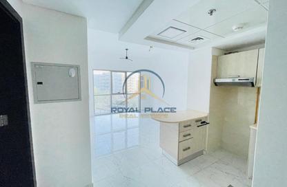 Apartment - 1 - 1 for rent in MAG 520 - Mag 5 Boulevard - Residential District - Dubai South (Dubai World Central) - Dubai