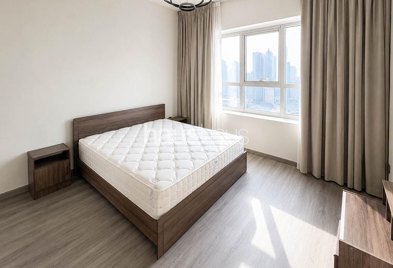 Fully upgraded |Brand New Furniture |Chiller Free photo 4