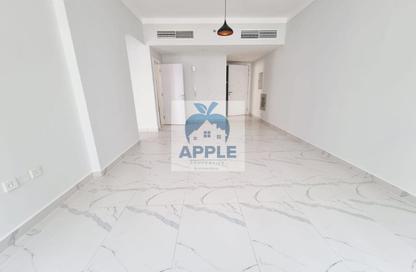 Apartment - 1 Bedroom - 2 Bathrooms for rent in Muwaileh 3 Building - Muwaileh - Sharjah