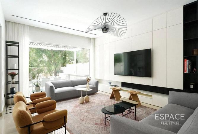 76962092 - Property Image 2