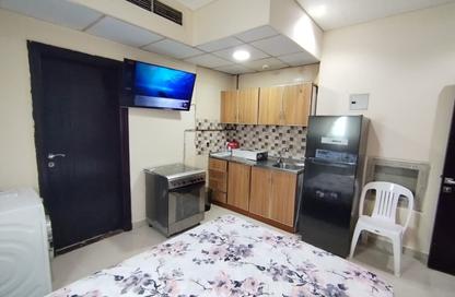 Apartment - Studio - 1 Bathroom for rent in Al Qulaya'ah - Al Sharq - Sharjah Apartment - Studio - 1 Bathroom for rent in Al Qulaya'ah - Al Sharq - Sharjah
