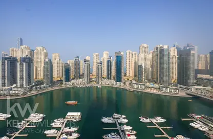 Apartment - 3 Bedrooms - 3 Bathrooms for rent in Vida Residences Dubai Marina - Dubai Marina - Dubai