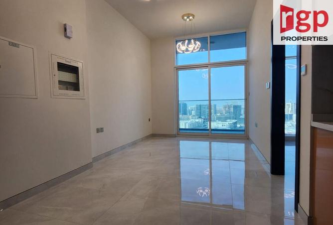 72306727 - Property Image 2