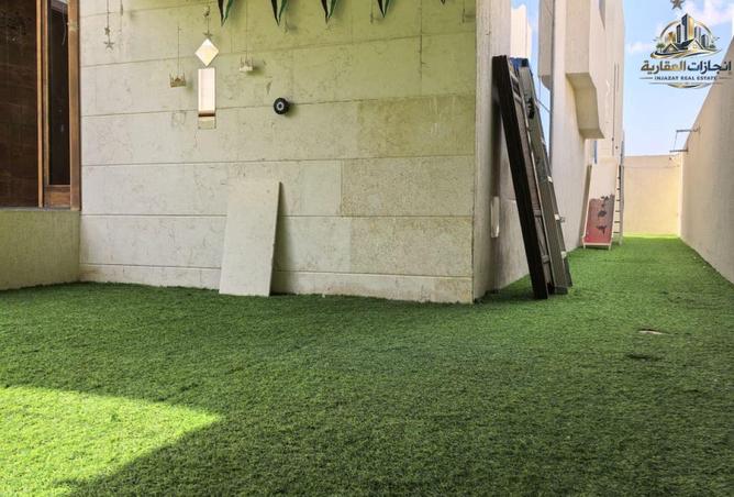 73118305 - Property Image 2