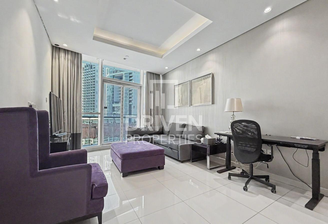 Large Size | Furnished | Amazing Amenities photo 3