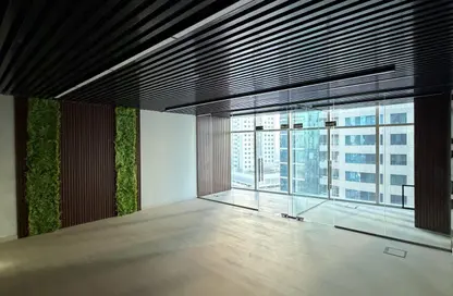 مكتب - غرفة نوم - 1 حمام للبيع في برج بارك لين - الخليج التجاري - دبي