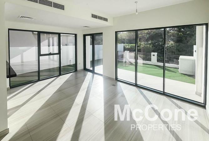 51594387 - Property Image 2