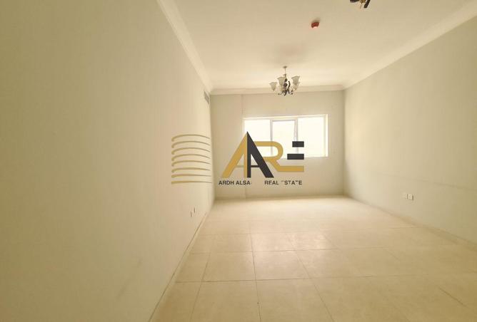 102412239 - Property Image 2
