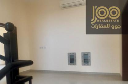 Villa - 5 - 6 for rent in Al Raas 1 - Al Raas - Umm Al Quwain
