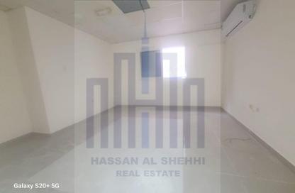 Apartment - Studio - 1 Bathroom for rent in Muwailih Building - Muwaileh - Sharjah