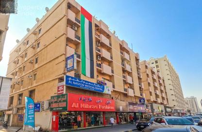 عمارة بالكامل - 8 غرف نوم - 8 حمامات للبيع في الجرف الصناعية 3 - الجرف الصناعية - عجمان