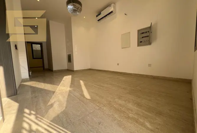166045801 - Property Image 3