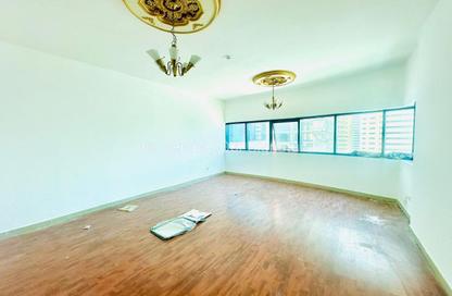 Apartment - 1 - 2 for rent in New Al Taawun Road - Al Taawun - Sharjah Apartment - 1 - 2 for rent in New Al Taawun Road - Al Taawun - Sharjah