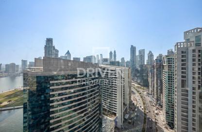 Office Space - Studio for rent in The Prime Tower - Business Bay - Dubai