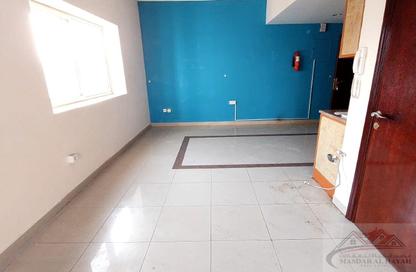 Apartment - Studio - 1 Bathroom for rent in Gulf Pearl Tower - Al Nahda - Sharjah