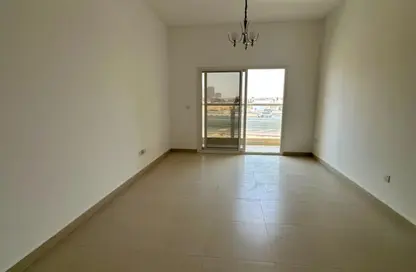 Apartment - 2 Bedrooms - 3 Bathrooms for rent in Al Amira Village - Al Yasmeen - Ajman