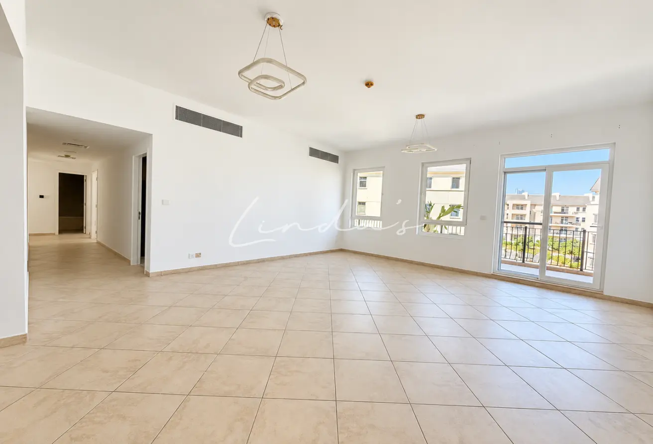 153284440 - Property Main Image