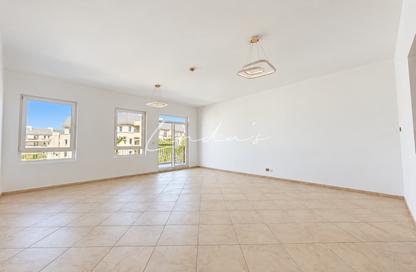 Apartment - 3 - 4 for rent in Dickens Circus 2 - Dickens Circus - Motor City - Dubai