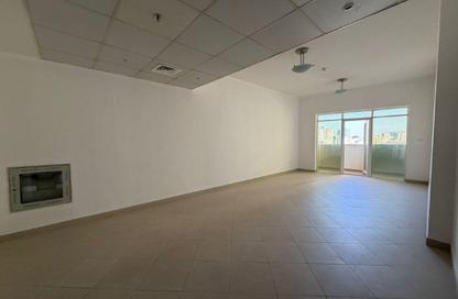 Apartment - 2 Bedrooms - 3 Bathrooms for rent in Al Majaz 1 - Al Majaz - Sharjah