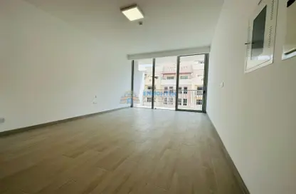 Apartment - 1 Bathroom for rent in Luma21 - District 14 - Jumeirah Village Circle - Dubai