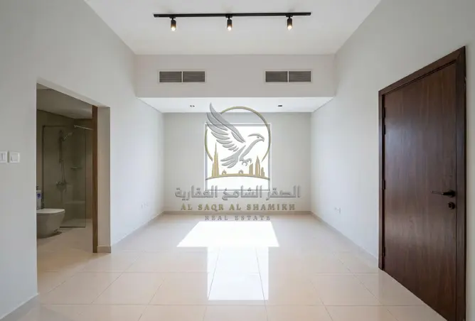 143742171 - Property Image 2