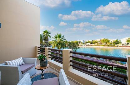 Villa - 6 Bedrooms - 5 Bathrooms for rent in Meadows 5 - Meadows - Dubai Villa - 6 Bedrooms - 5 Bathrooms for rent in Meadows 5 - Meadows - Dubai