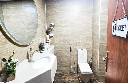 Apartment - 2 Bedrooms - 2 Bathrooms for sale in Olympic Park 3 - Olympic Park Towers - Dubai Sports City - Dubai