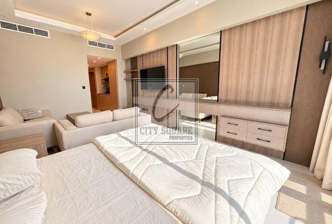 Brand new | Fully furnished | Bright & spacious