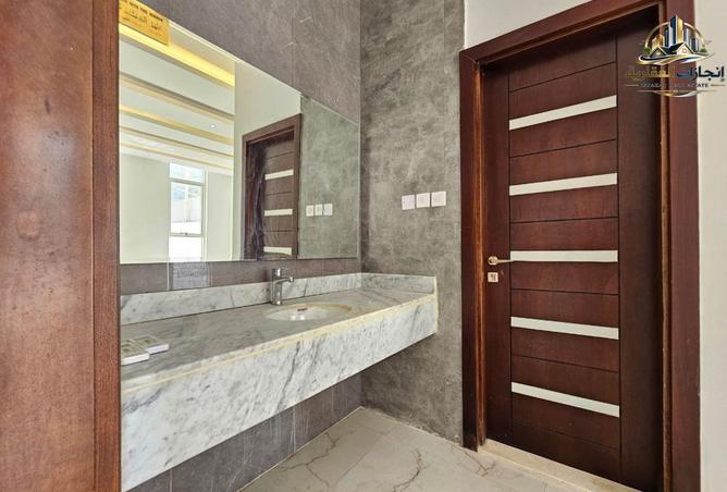 135616375 - Property Image 3