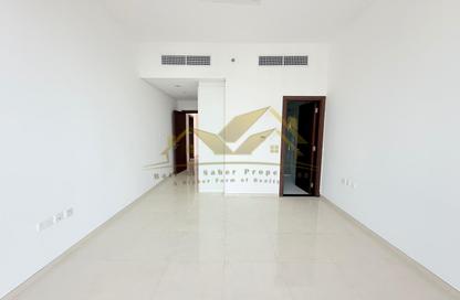 Apartment - 1 Bedroom - 2 Bathrooms for rent in Jumeirah Garden City - Al Satwa - Dubai