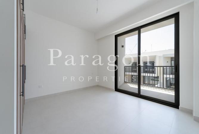 73123055 - Property Image 3