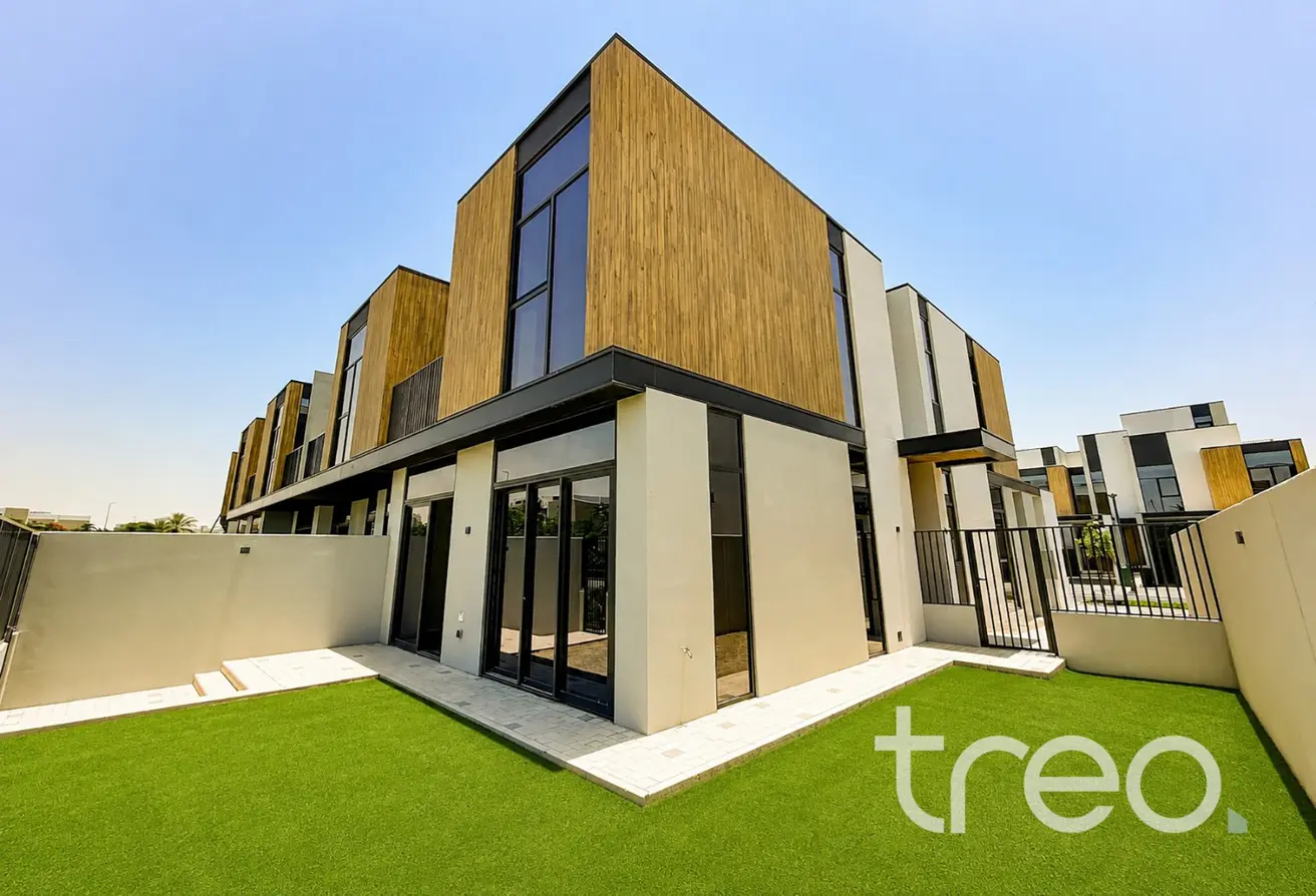 129761375 - Property Main Image