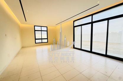 Villa - 5 Bedrooms - 7 Bathrooms for rent in Mushrif Park - Dubai
