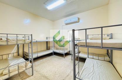 Labor Camp - Studio - 7+ Bathrooms for rent in M-33 - Mussafah Industrial Area - Mussafah - Abu Dhabi