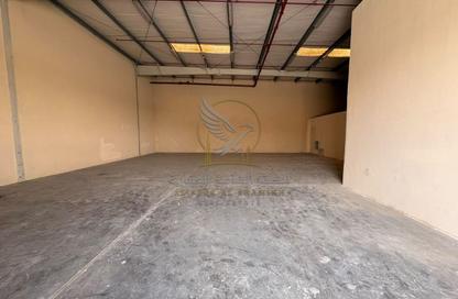 Warehouse - Studio - 1 for rent in Al Sajaa S - Al Sajaa - Sharjah