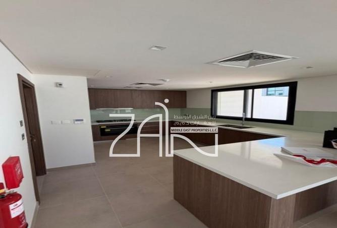 54387638 - صورة العقار 3